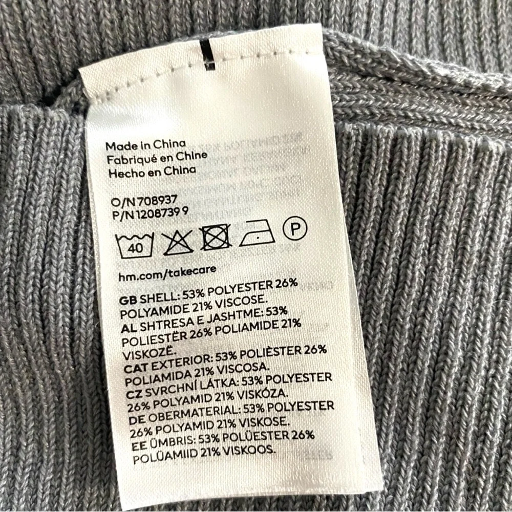 H&M Light Gray Short Sleeve Knit Dress Size Small - Picture 4 of 4